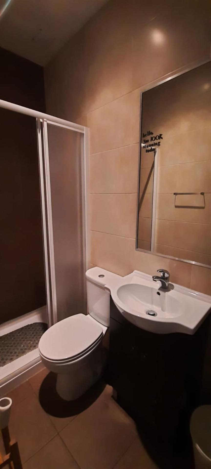 Sunny Terrace Apt, Close To Downtown! 2 Bedroom Flat Lisbon Luaran gambar