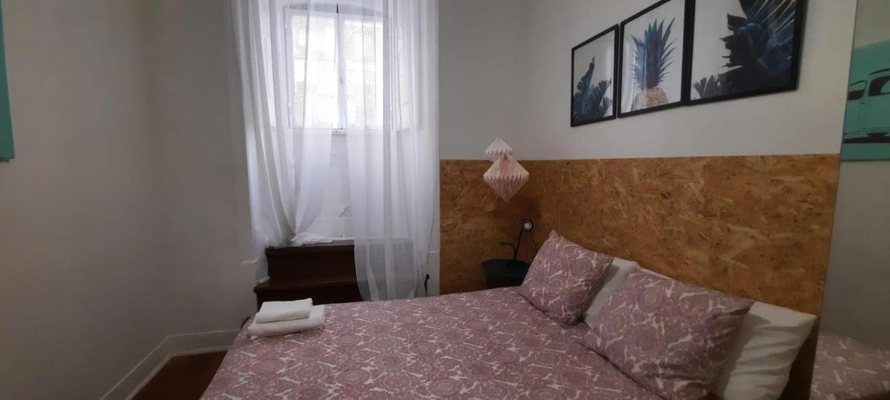 Sunny Terrace Apt, Close To Downtown! 2 Bedroom Flat Lisbon Luaran gambar