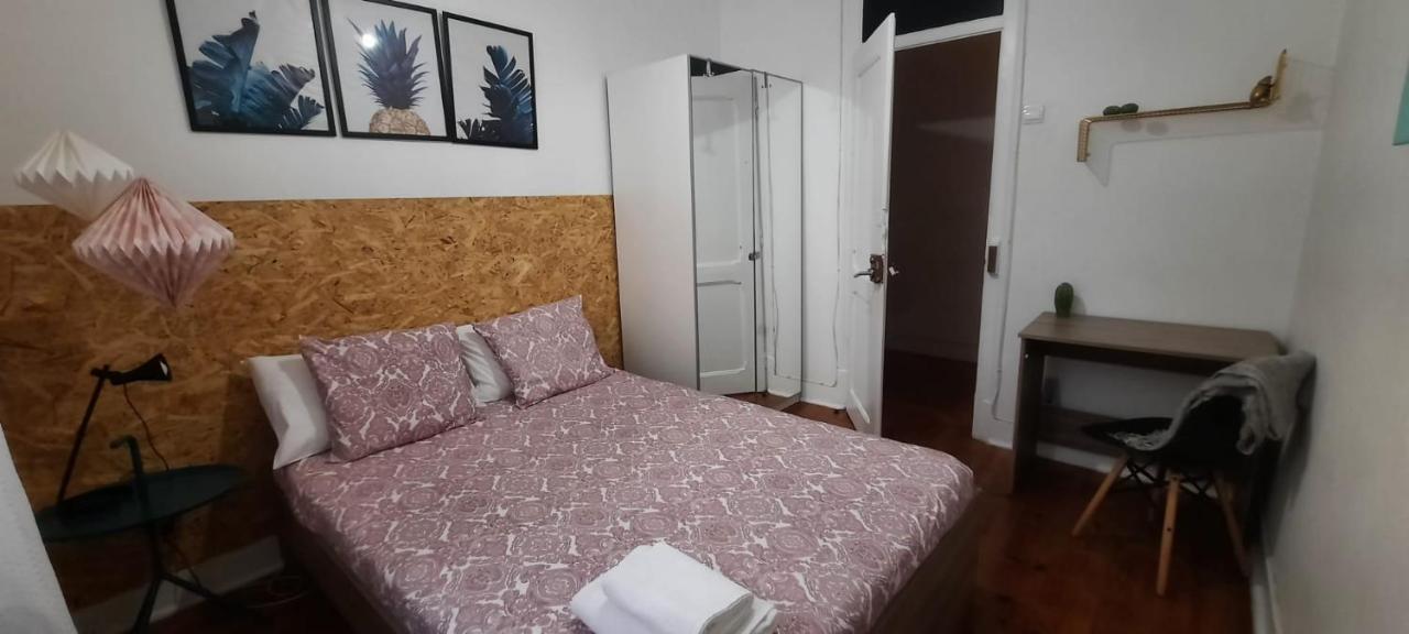 Sunny Terrace Apt, Close To Downtown! 2 Bedroom Flat Lisbon Luaran gambar