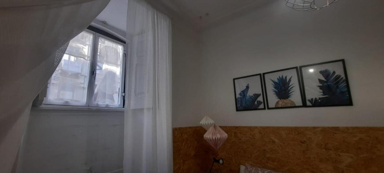 Sunny Terrace Apt, Close To Downtown! 2 Bedroom Flat Lisbon Luaran gambar